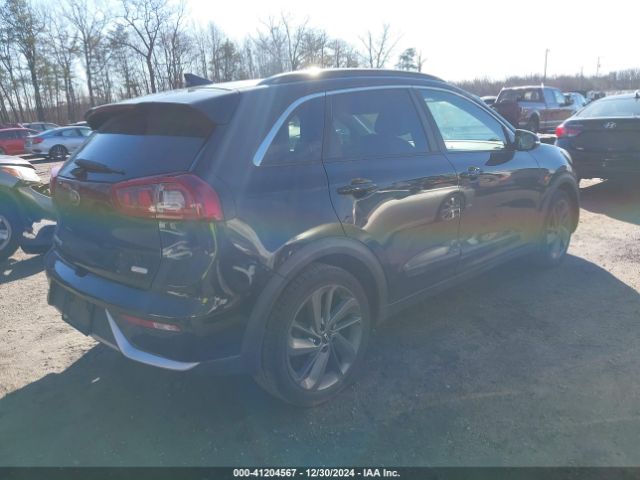 KNDCC3LC2H5092416 KIA NIRO EX