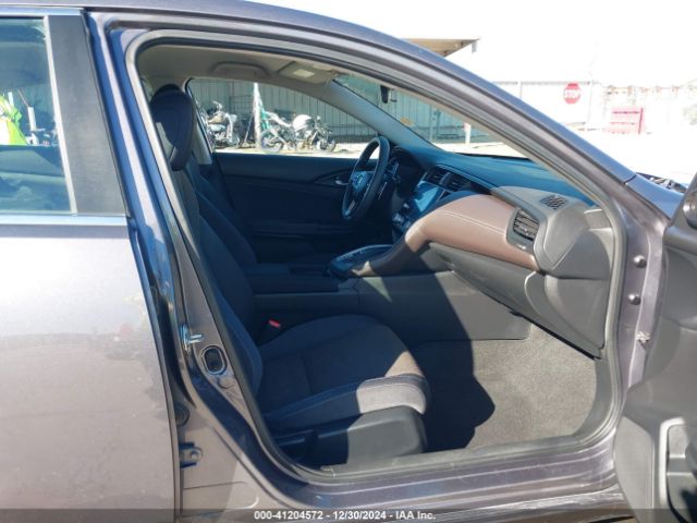 2019 HONDA INSIGHT 19XZE4F54KE023679 Photo 4