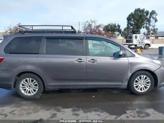 5TDYK3DCXFS556969 Toyota Sienna Xle/limited