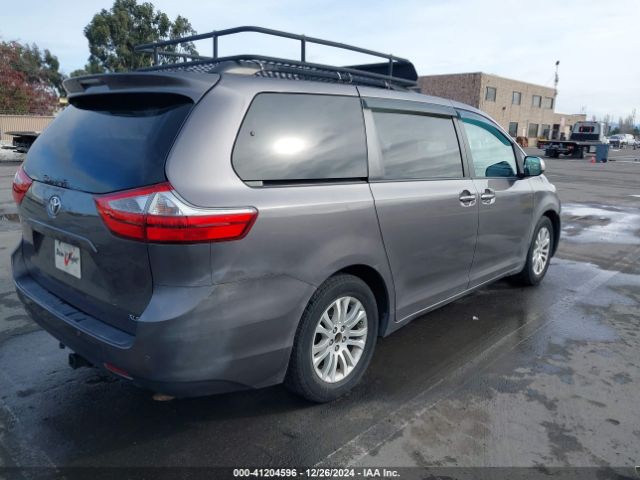 5TDYK3DCXFS556969 Toyota Sienna Xle/limited