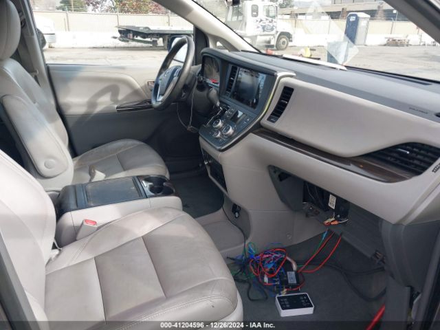 5TDYK3DCXFS556969 Toyota Sienna Xle/limited