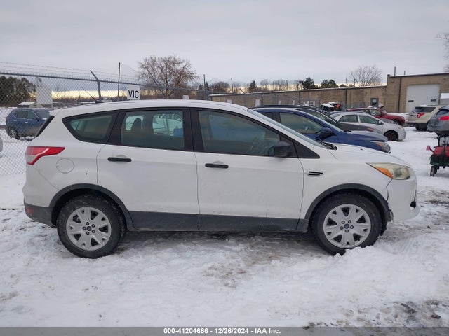 Ford ESCAPE S 2014 1FMCU0F77EUB25627 Image 14
