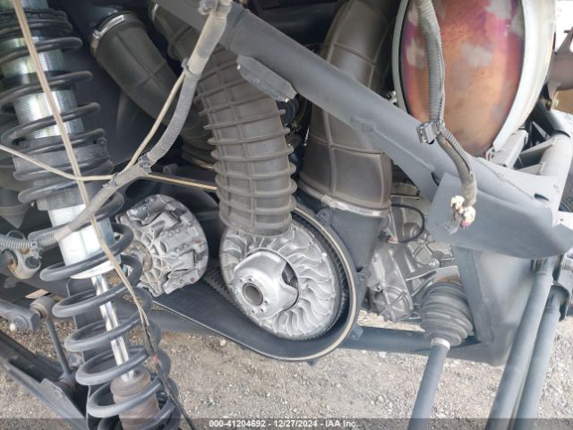 2020 CAN-AM MAVERICK X3 3JBVXAV27LK000496 Photo 8