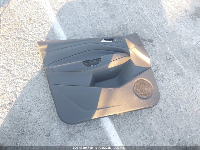 Ford ESCAPE SE 2018 1FMCU9GD7JUB75933 Image 18