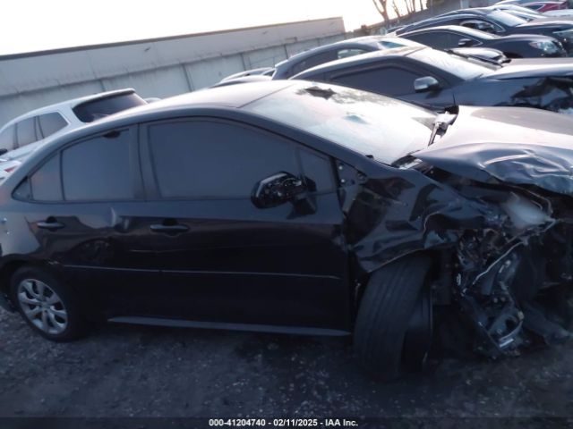 5YFEPMAE8NP335068 Toyota COROLLA LE