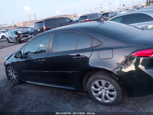 5YFEPMAE8NP335068 Toyota COROLLA LE