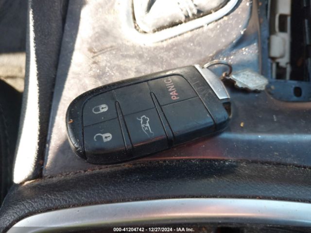 2C3CDXBGXFH875213 Dodge Charger Se