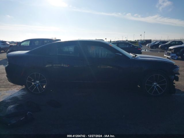 2C3CDXBGXFH875213 Dodge Charger Se