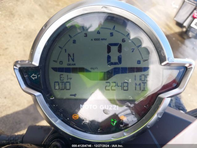 2023 MOTO GUZZI V7 ZGUKZUE06PM000258 Photo 6