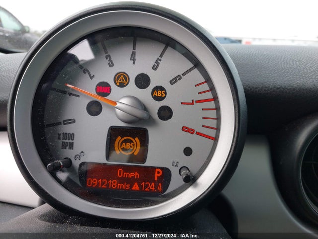 2009 MINI COOPER WMWMF33599TW73094 Photo 6
