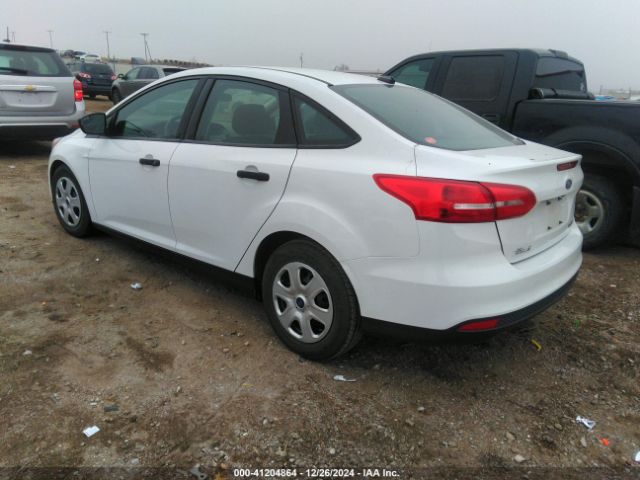 1FADP3E28HL235674 Ford FOCUS S