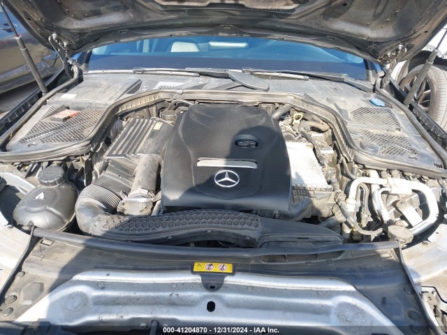 55SWF4JB7FU082544 Mercedes-Benz C 300 Luxury/sport