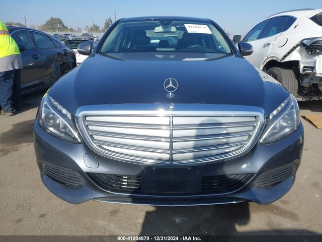 55SWF4JB7FU082544 Mercedes-Benz C 300 Luxury/sport