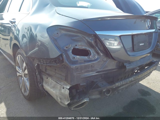 55SWF4JB7FU082544 Mercedes-Benz C 300 Luxury/sport