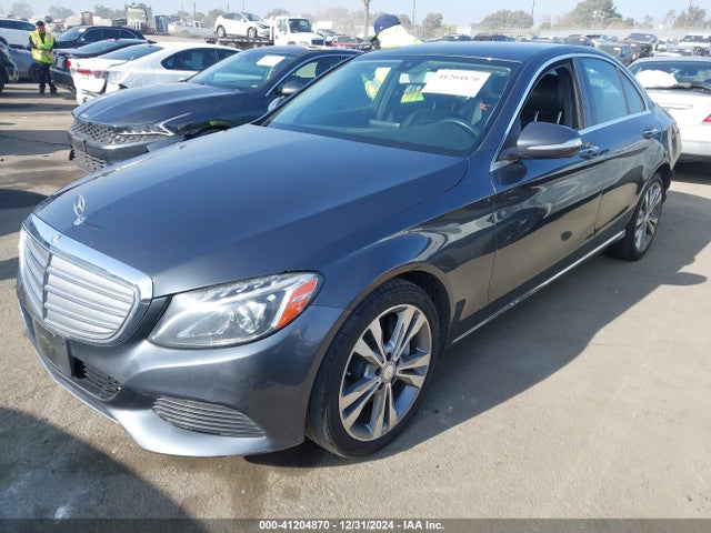 55SWF4JB7FU082544 Mercedes-Benz C 300 Luxury/sport