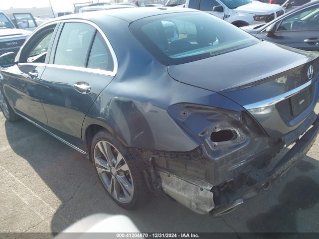 55SWF4JB7FU082544 Mercedes-Benz C 300 Luxury/sport