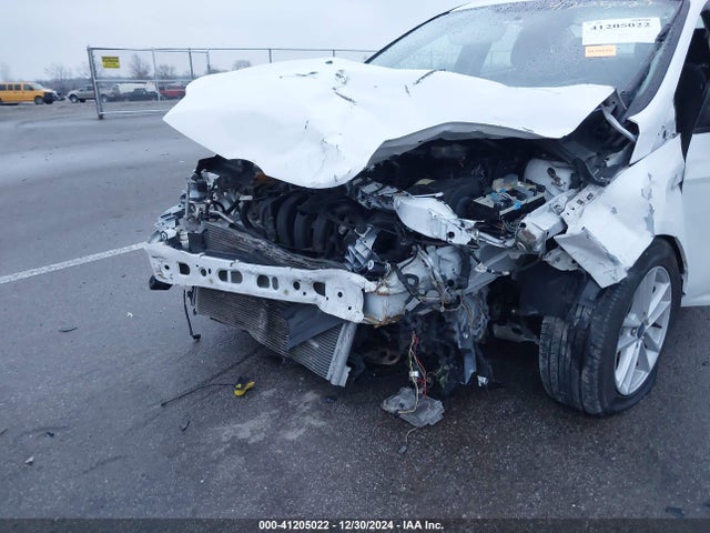 Ford FOCUS SE 2018 1FADP3F29JL222159 Image 6