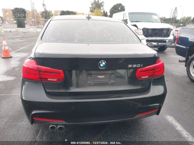 WBA8B9C34HK886165 BMW 330I