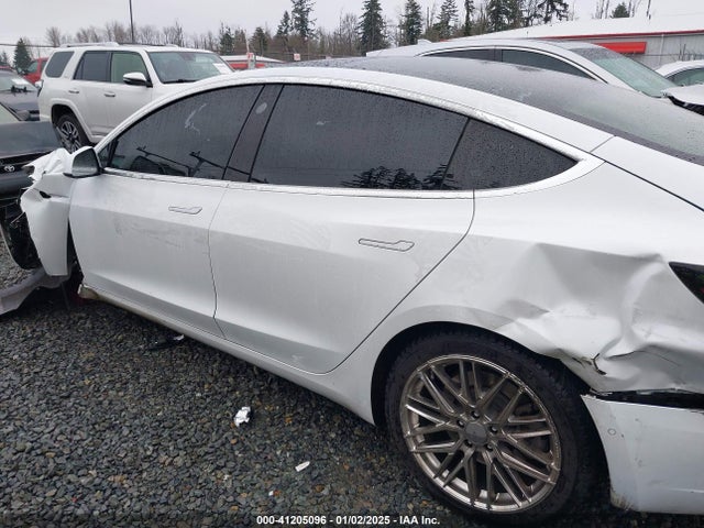 Tesla 2020 2020 5YJ3E1EA7LF806459 Image 14