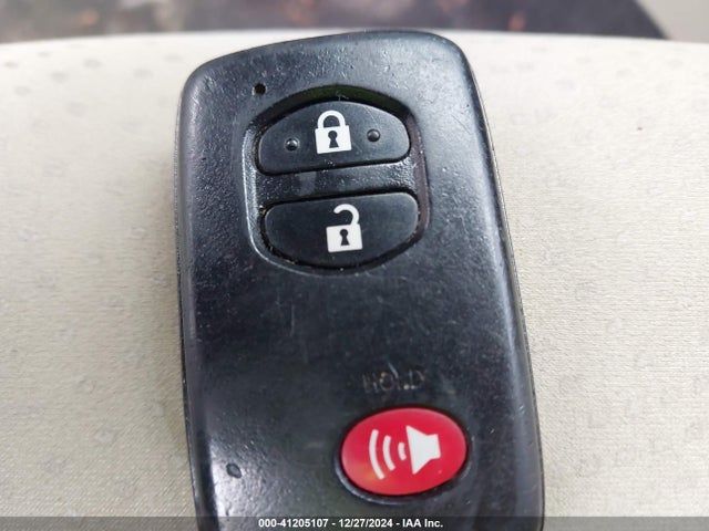 Toyota Prius V Two 2014 JTDZN3EU3E3317945 Image 11