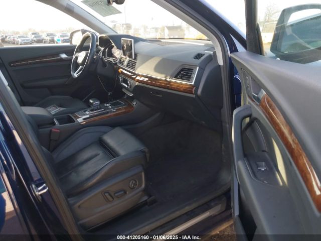 WA1BNAFY0J2108860 Audi Q5 2.0t Premium/2.0t Tech Premium