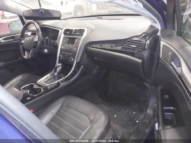 3FA6P0H9XFR212105 Ford FUSION SE