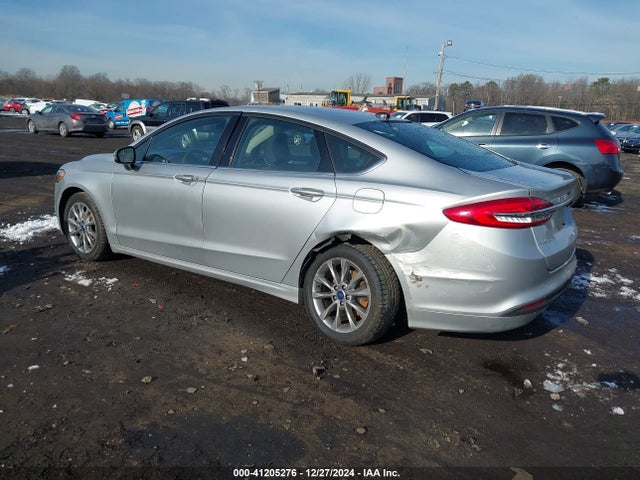 2017 FORD FUSION HYBRID 3FA6P0LU0HR386585 Photo 2