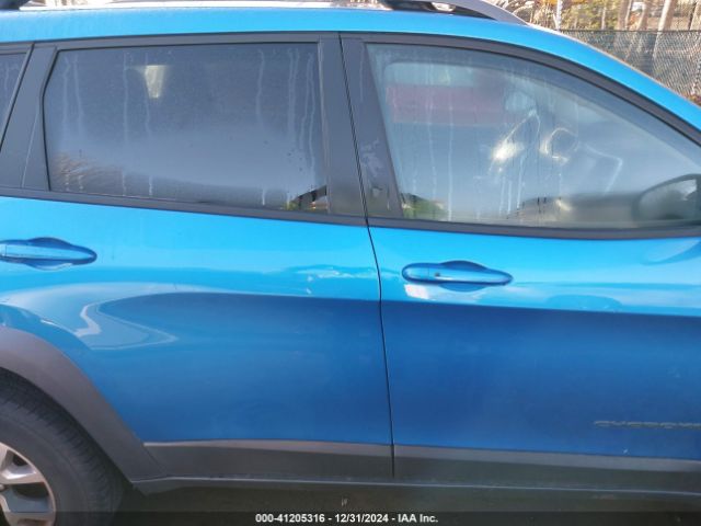 1C4PJMBS4HW635118 Jeep Cherokee Trailhawk 4x4