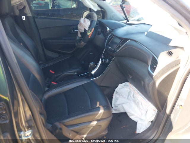 3GNCJMSBXHL216329 Chevrolet Trax Premier
