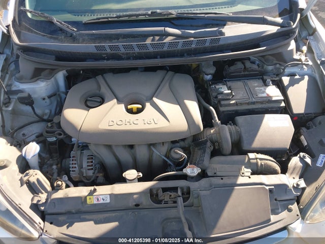 KMHDH4AE4FU259437 Hyundai ELANTRA SE