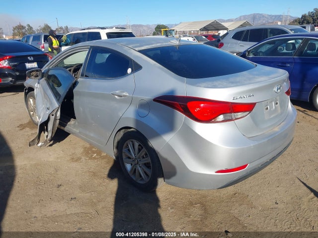 KMHDH4AE4FU259437 Hyundai ELANTRA SE