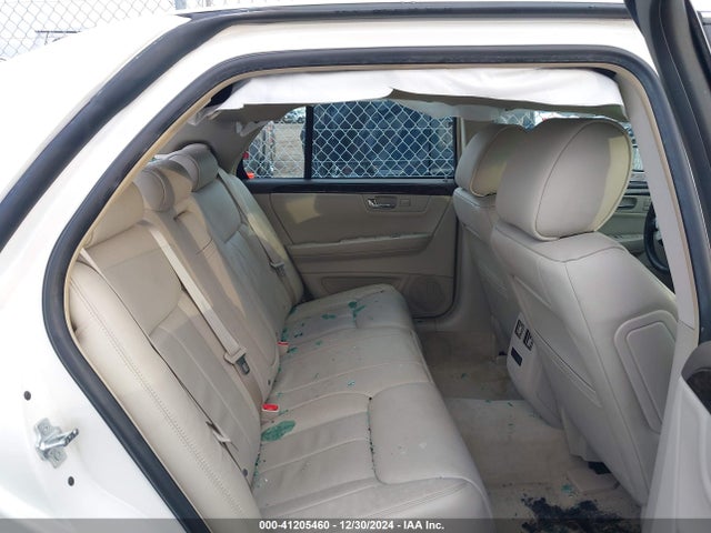 2011 CADILLAC DTS 1G6KD5E68BU120893 Photo 7