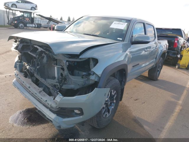 3TMCZ5AN0NM525591 Toyota Tacoma Trd Off Road