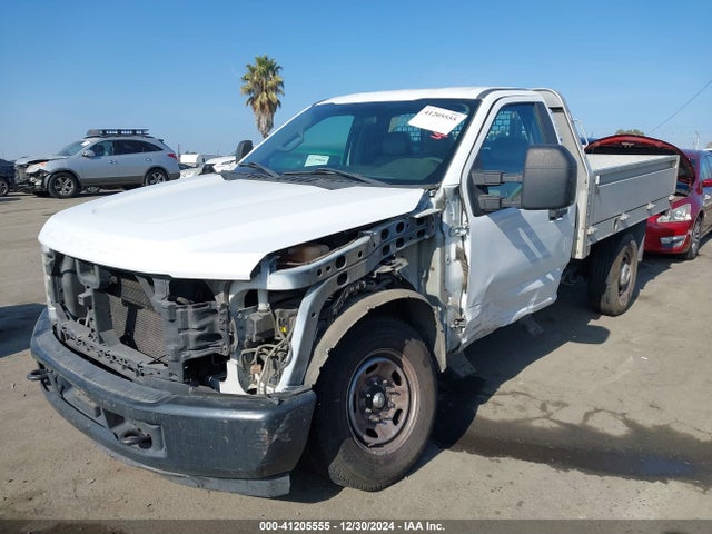 Ford F-250 Xl 2017 1FDBF2A61HEC86652 Image 2