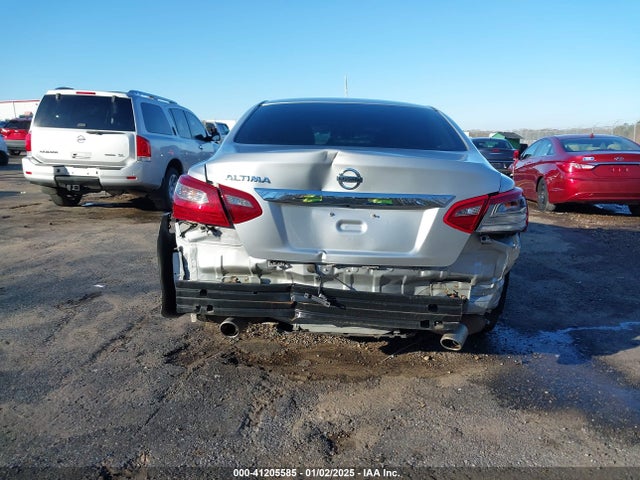 Nissan Altima 2.5 S 2018 1N4AL3AP7JC122983 Image 16
