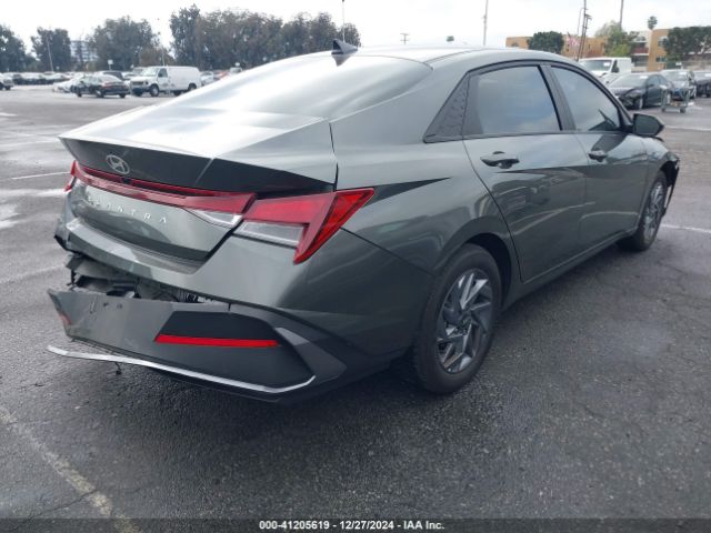 KMHLM4DGXRU778419 Hyundai ELANTRA SEL