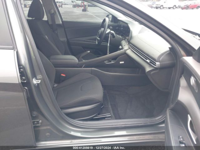 KMHLM4DGXRU778419 Hyundai ELANTRA SEL