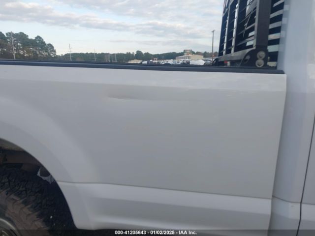 1FT7W2BT8JEB42178 Ford F-250 Xl