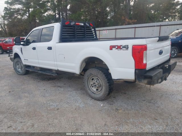 1FT7W2BT8JEB42178 Ford F-250 Xl