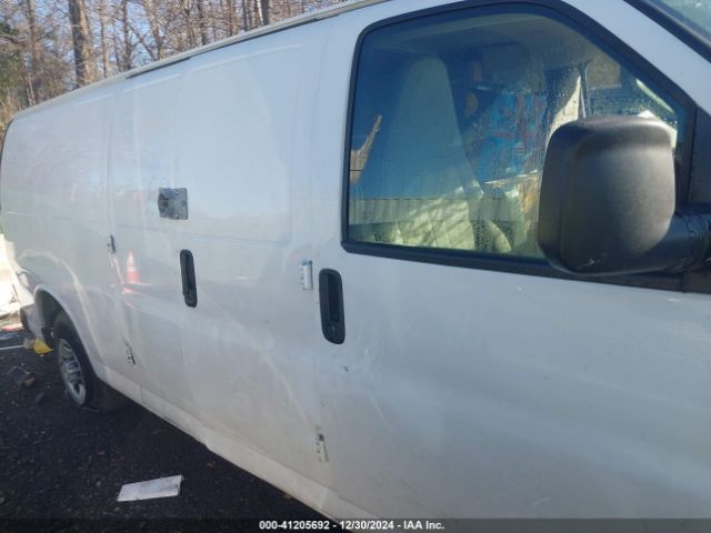 1GCWGBFG8K1317771 Chevrolet Express 2500 Work Van