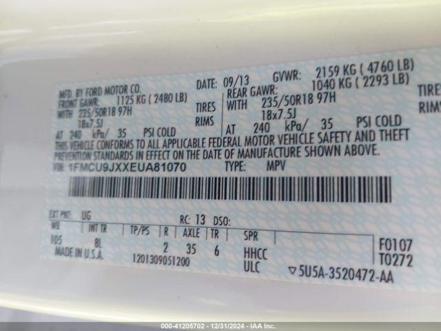 1FMCU9JXXEUA81070 Ford Escape Titanium