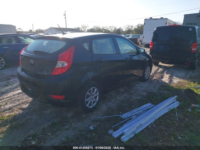 Hyundai ACCENT GS 2014 KMHCT5AE7EU184067 Image 4