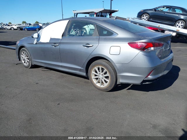 Hyundai SONATA SE 2018 5NPE24AF5JH674398 Image 3