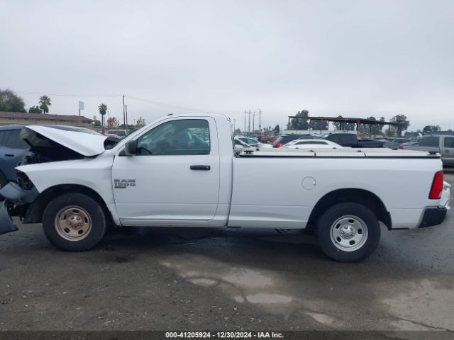 3C6JR6DG1KG512277 RAM 1500 Classic Tradesman  4x2 8' Box