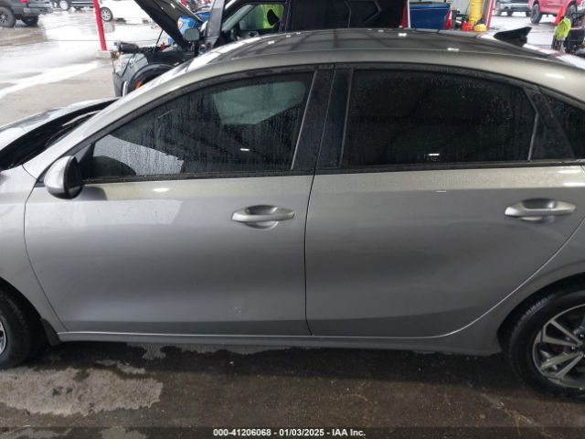 3KPF24AD6RE793709 KIA Forte Lxs