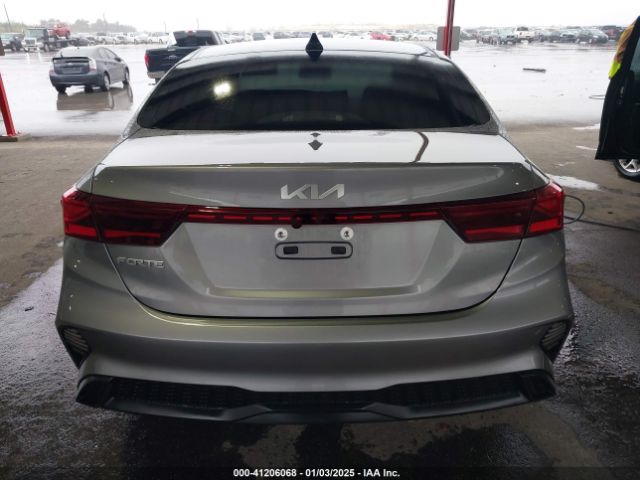 3KPF24AD6RE793709 KIA Forte Lxs