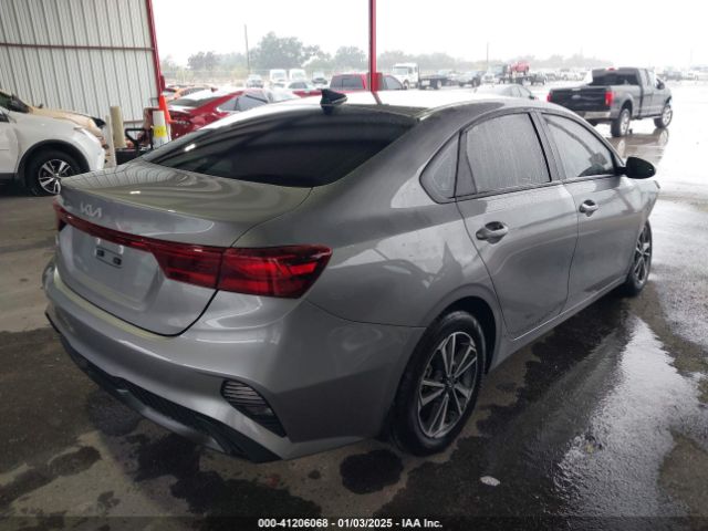 3KPF24AD6RE793709 KIA Forte Lxs