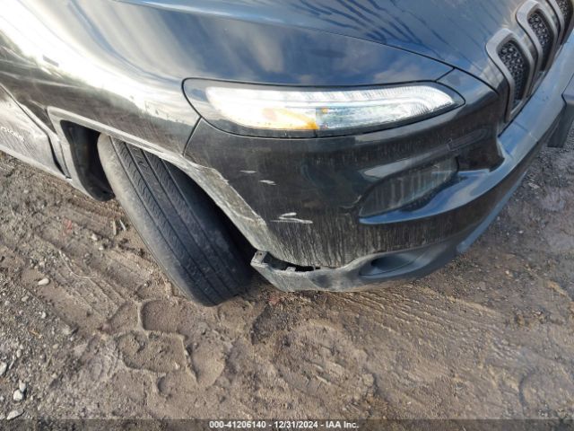 1C4PJMDS5FW692809 Jeep Cherokee Limited