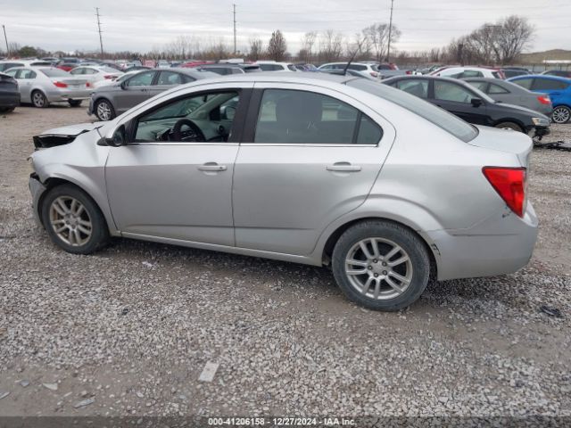 1G1JC5SH3E4138488 Chevrolet Sonic Lt Auto