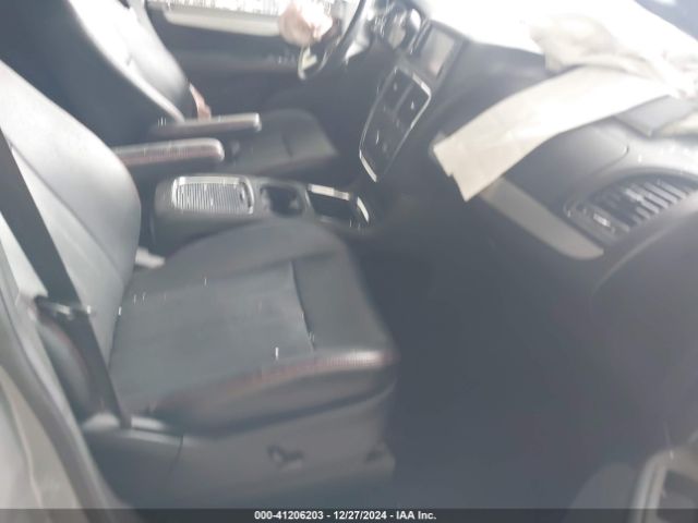 2C4RDGEGXJR238956 Dodge Grand Caravan Gt